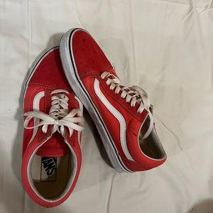 Women’s hot pink vans size 10